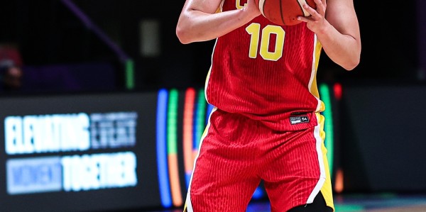 kaiyun-周琦：有王俊杰这样的球员在场 会让后卫&amp;amp;五号位突破变得简单很多