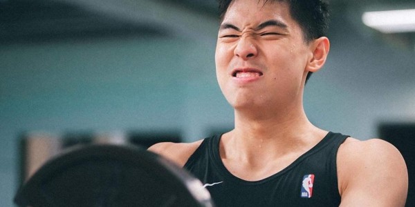 开云娱乐中心-情商就是高！崔永熙一来就打感情牌：从小就梦想为宏远效力