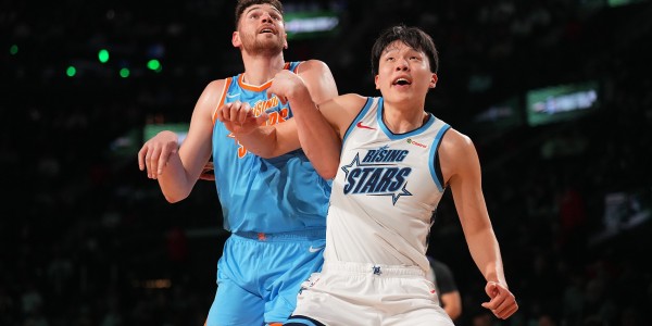 开云娱乐中心-斯普利特：中锋以前只需要挡拆&amp;amp;顺下 现在更多持球&amp;amp;运球&amp;amp;拉开空间